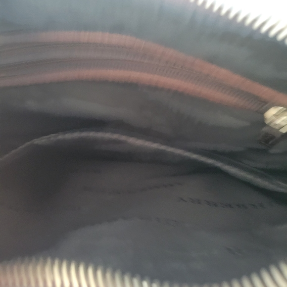 Burberry Bag - Picture 7 of 10